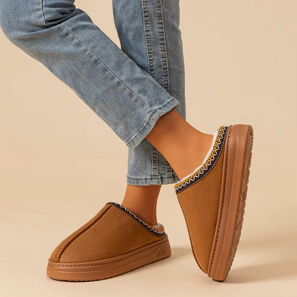 NordicSnug™ Aquavel Thora Plush Slippers