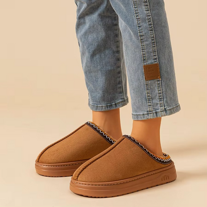 NordicSnug™ Aquavel Thora Plush Slippers